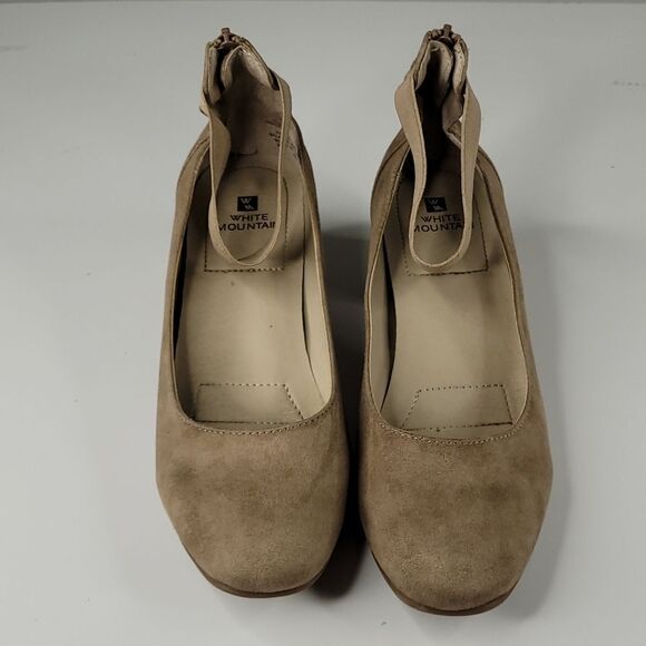 NEUTRAL WHITE MOUNTAIN tan faux suede leather strap CAREER Block Heel heels 9 - Picture 2 of 10